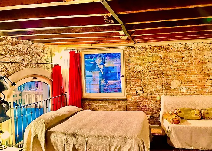 Torre Ducale Dimora Storica Janov